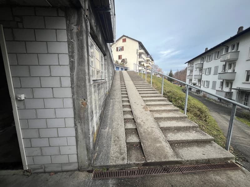 Gewerbe- und Lagerraum zur Miete in Luzern-Reussbühl (2)