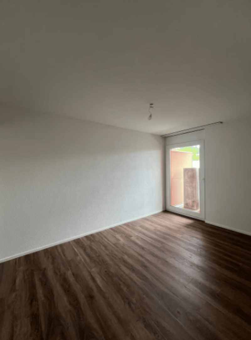 Moderne 2.5 Zimmerwohnung in Seenähe (7)