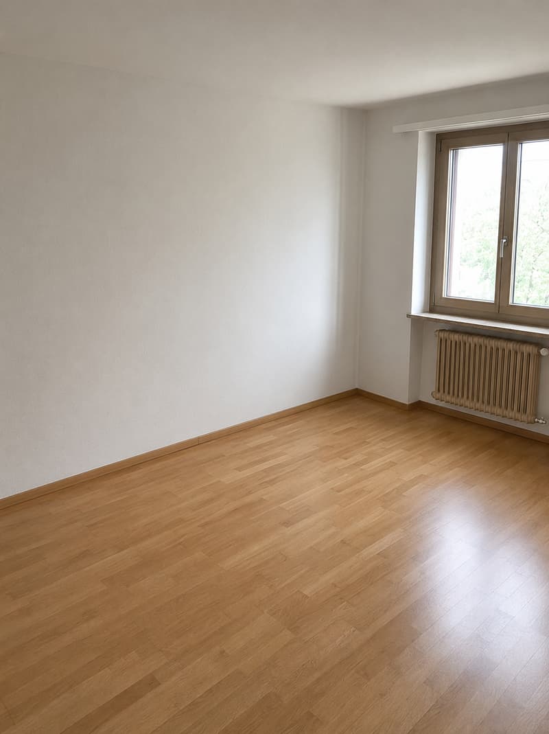 Helle 4-Zimmer-Wohnung mit Balkon in Erstfeld – ab sofort verfügbar (6)