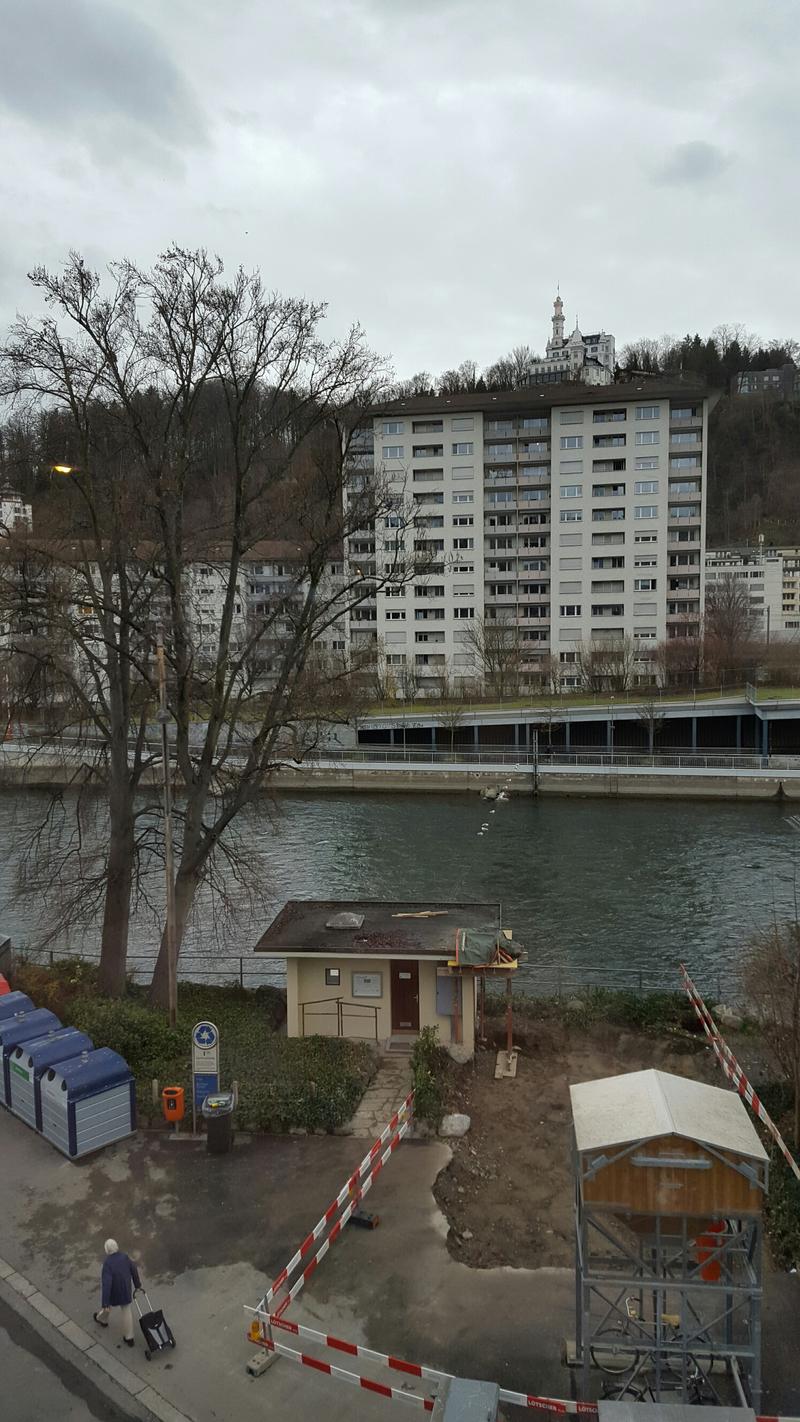 Tolle Dachwohnung im Herzen der Stadt Luzern zu vermieten (3)
