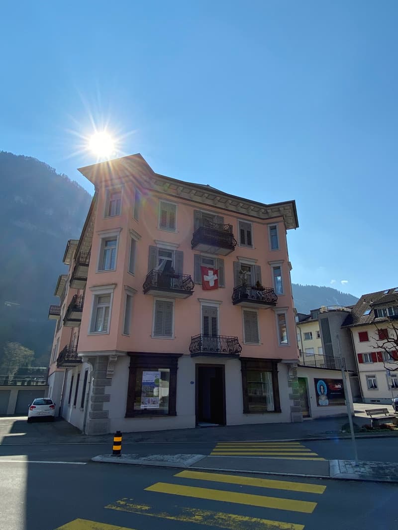 Ladenlokal oder Büro zu vermieten im EG links (10001) (1)