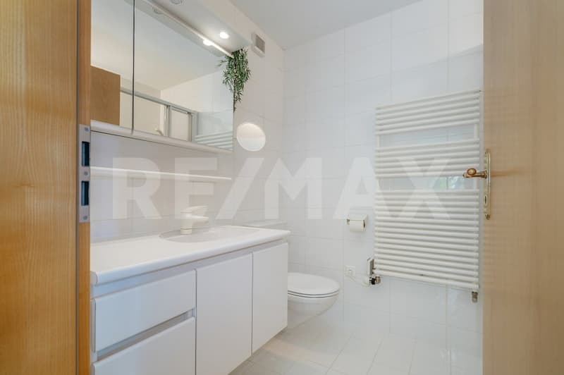 Exklusive 6.5-Zimmer-Maisonette-Wohnung über drei Etagen mit Wellness und unverbaubarer Panoramasicht (4)