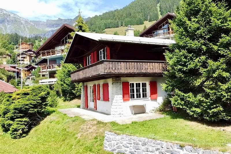 Ein kleines Bijou an traumhafter und spektakulärer Aussichtslage umgeben von grünen Wiesen (3)