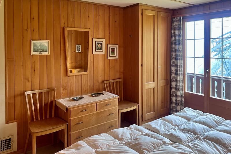 Ein kleines Bijou an traumhafter und spektakulärer Aussichtslage umgeben von grünen Wiesen (9)