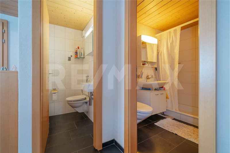 Attraktive 3.5-Zimmer-Parterrewohnung mit Gartenterrasse in Wilderswil (8)