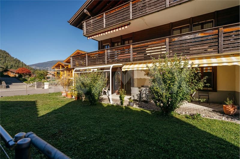 Attraktive 3.5-Zimmer-Parterrewohnung mit Gartenterrasse in Wilderswil (11)