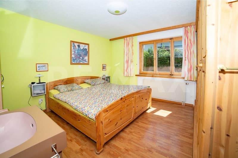 Zweifamilienhaus mit traumhafter Aussicht in Schmitten (Albula) (5)