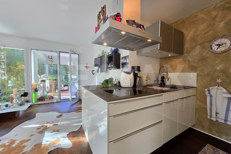 Moderne 3.5-Zimmerwohnung an ruhiger Lage (3)