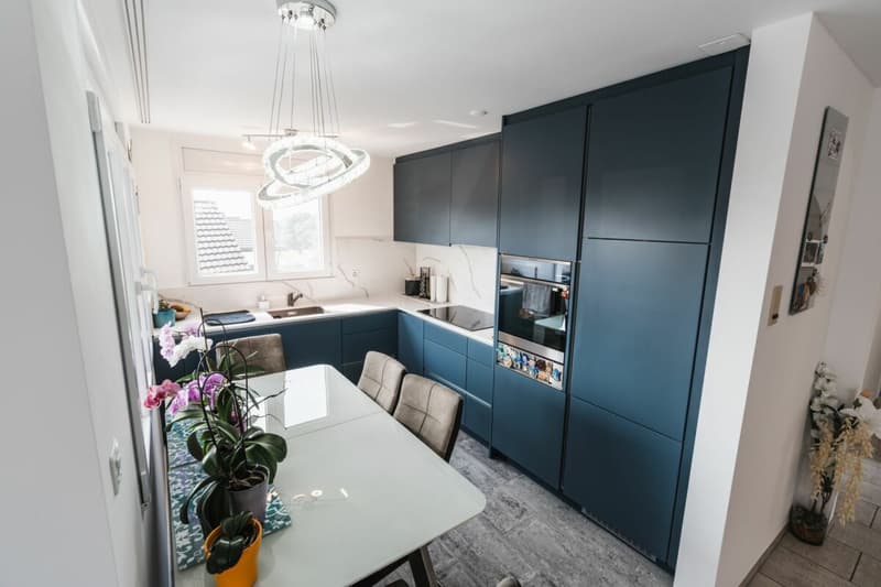 renovierte 4.5 Zimmer Wohnung an zentraler Wohnlage (4)