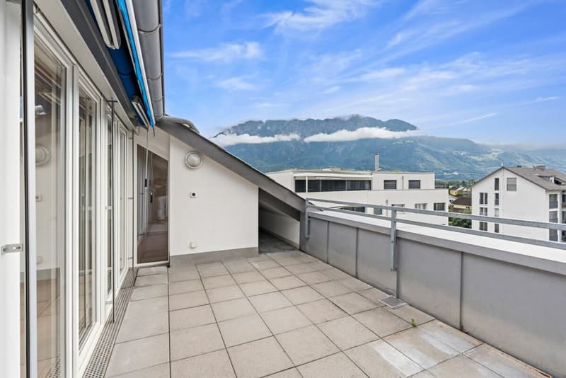 helle 3,5-Zimmer-Dachwohnung mit Terrasse & Weitblick (12)