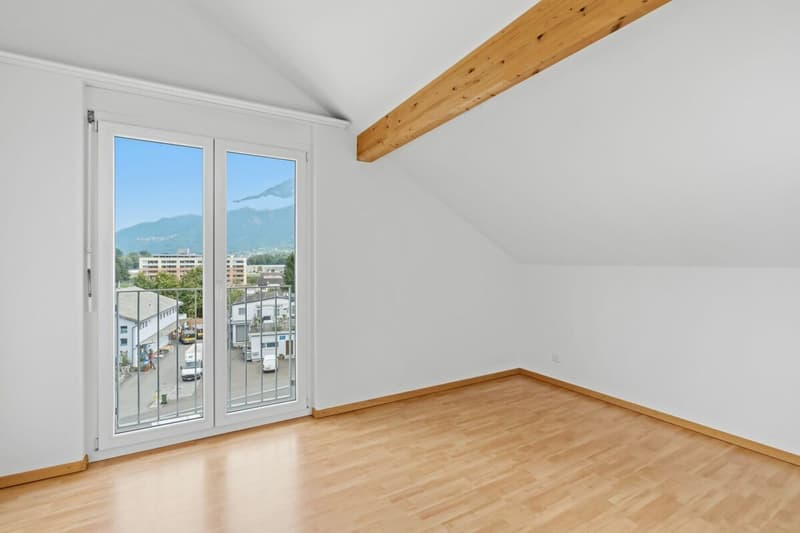 helle 3,5-Zimmer-Dachwohnung mit Terrasse & Weitblick (7)