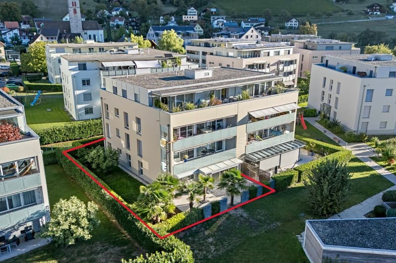 wunderschöne 4.5 Zimmer Gartenwohnung mit Wintergarten (17)