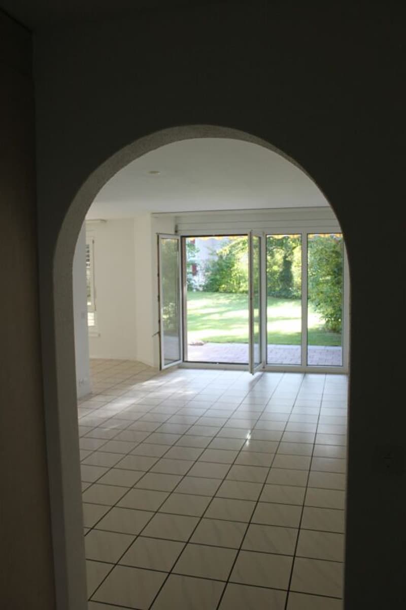 Schöne 3.5-Zimmer-Parterrewohnung mit Sitzplatz (8)
