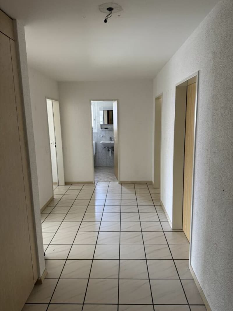 Schöne 3.5-Zimmer-Parterrewohnung mit Sitzplatz (5)
