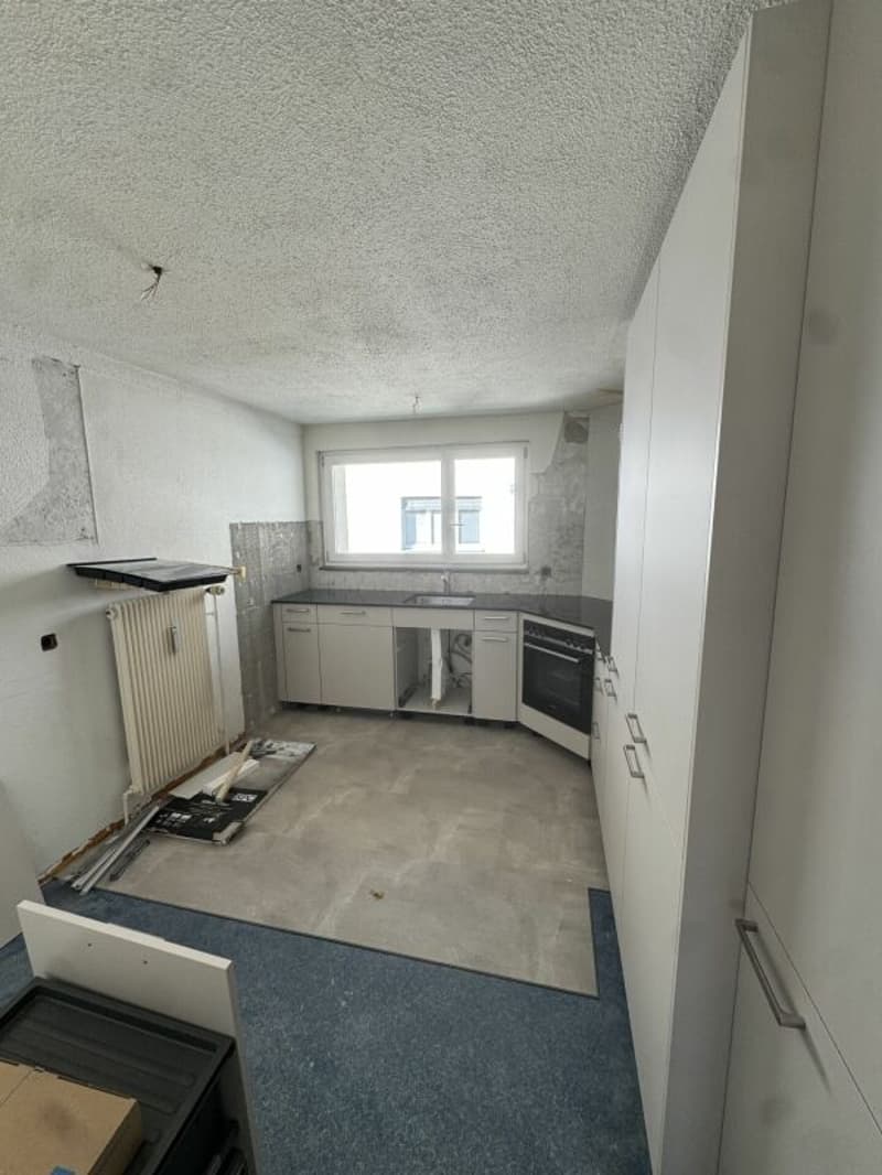 Helle 4½-Zimmer-Wohnung mit neuer Küche und neuem Bad (4)