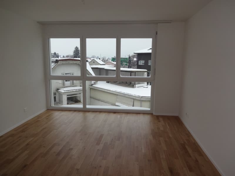 Spezielle 3.5-Zi. Wohnung mit grossem Balkon (5)