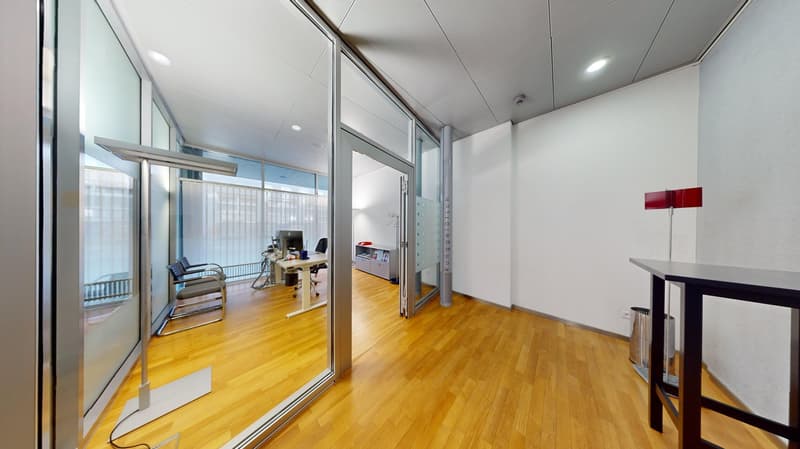 Spazi rappresentativi di uffici e commerciali in una posizione centrale a Buchs – uso flessibile (7)