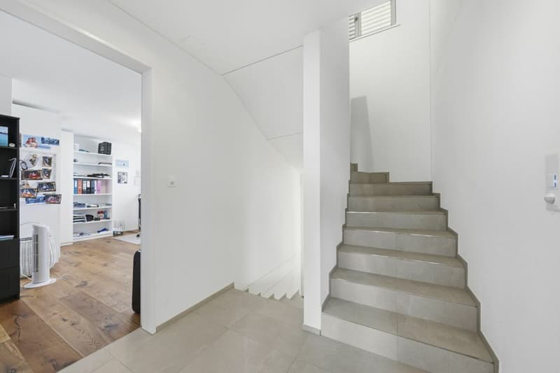 Wohnen mit Stil - Exklusives 6½-Zimmer-Eckhaus (18)