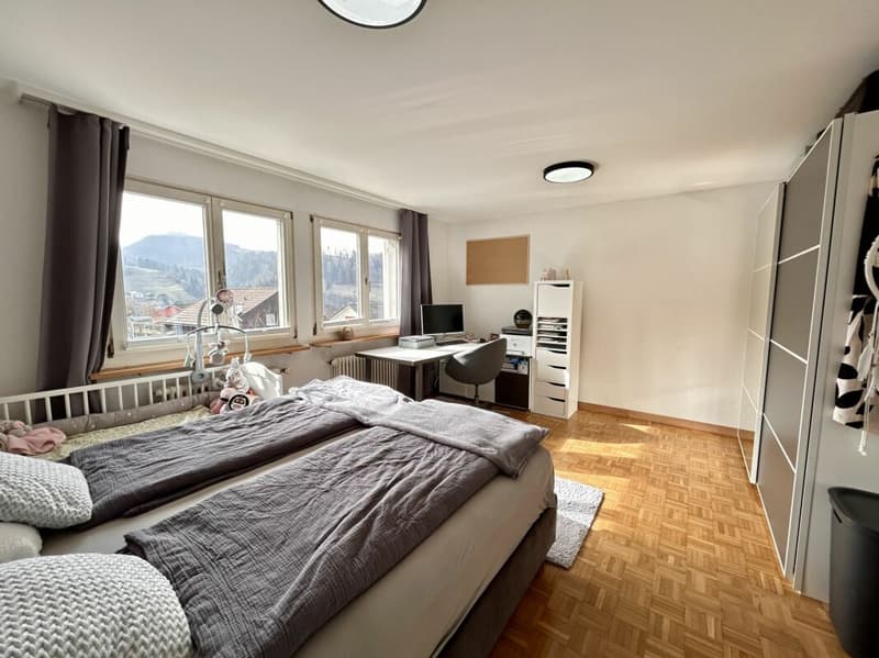 Reihen-EFH an sonniger Hanglage mit Garage (8)