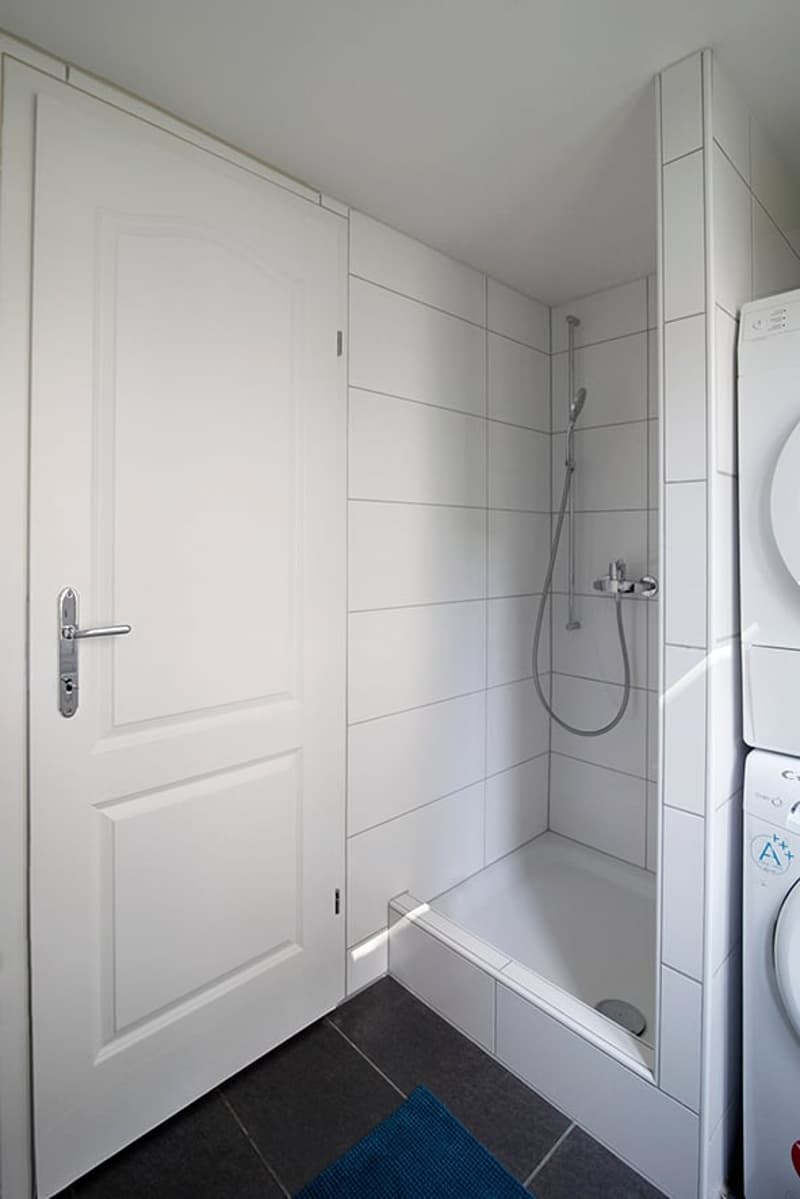 2.5-Zimmer-Wohnung im 1. OG zu vermieten (5)