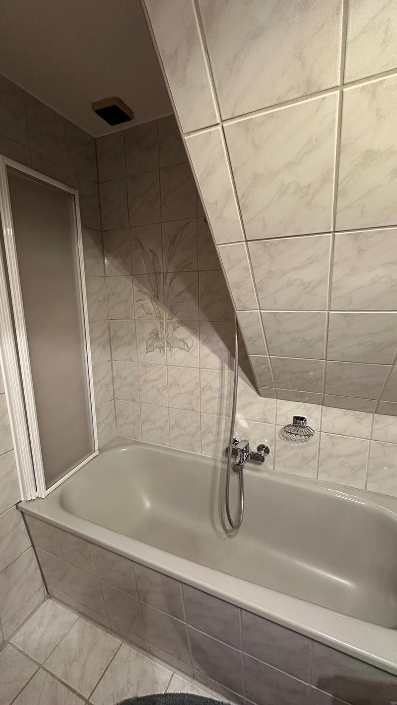 Charmante 5-Zimmer-Wohnung mit Seeblick in Rorschacherberg OHNE Lift (17)