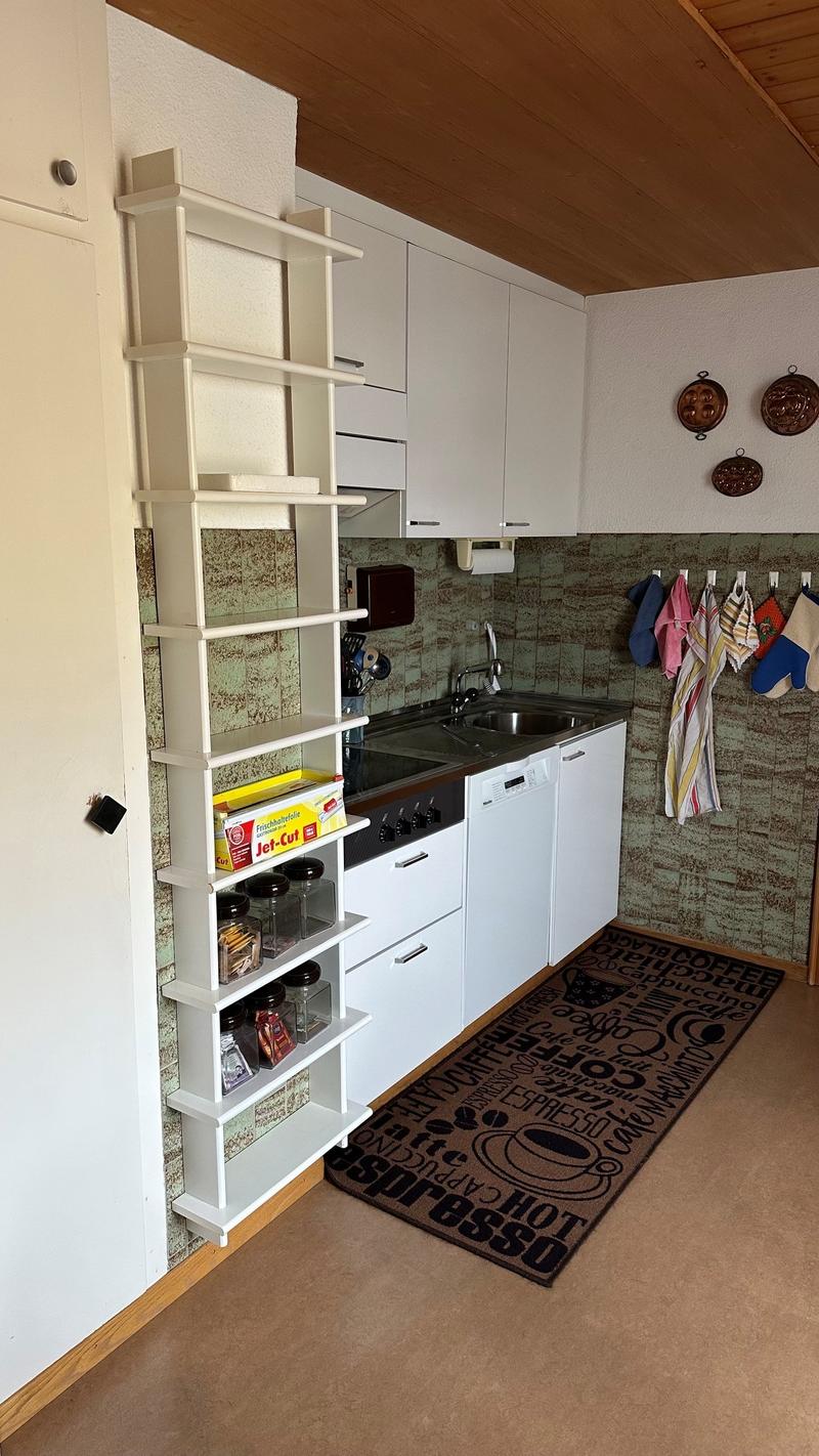 Charmante 5-Zimmer-Wohnung mit Seeblick in Rorschacherberg OHNE Lift (3)