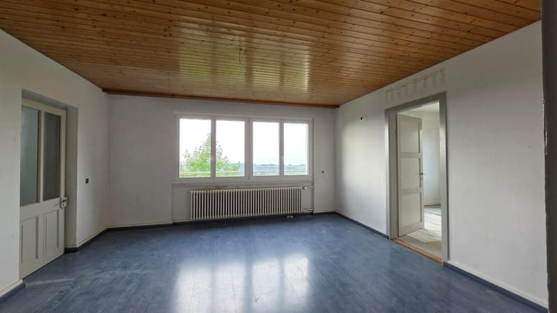 3.5 Zimmer-Wohnung 1.OG Ost mit Seesicht und Terrasse (6)