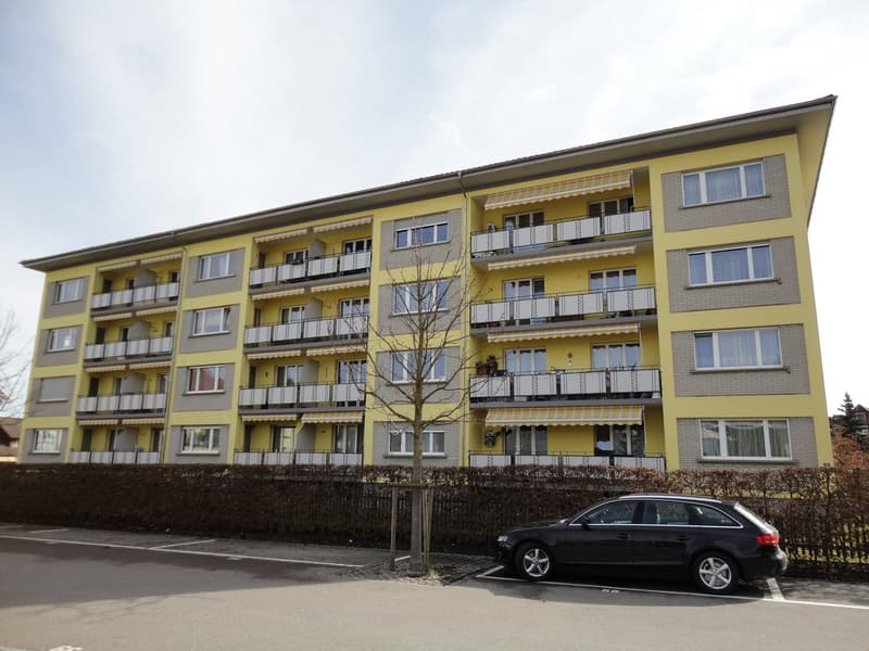 4.5-Zimmer-Wohnung 2.OG mit Balkon (10)