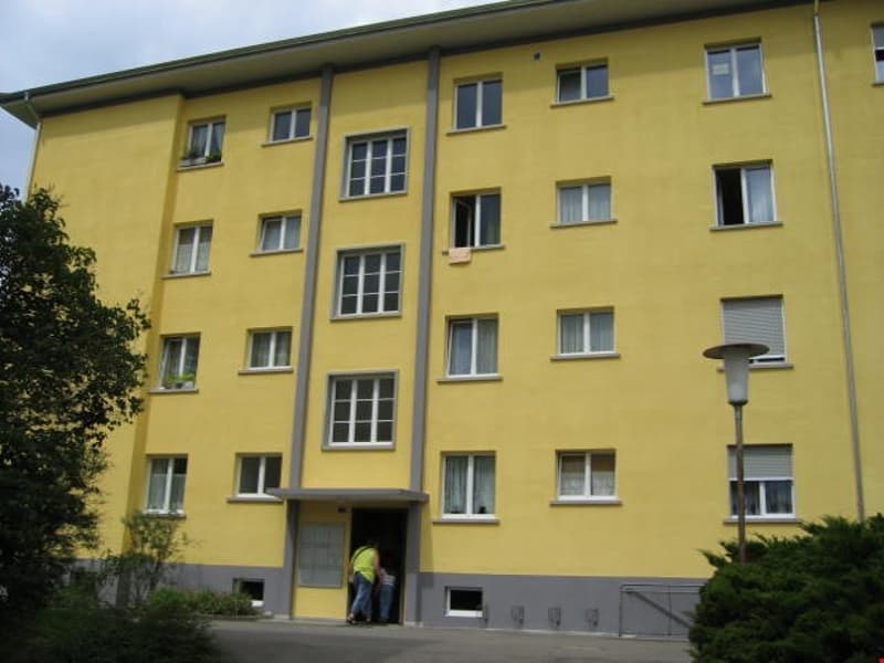 4.5-Zimmer-Wohnung 2.OG mit Balkon (9)