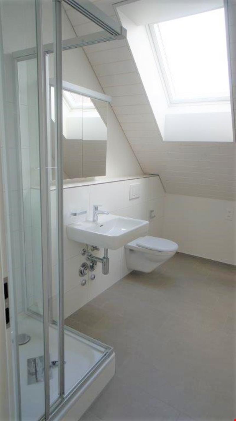 3.5 Zimmer-Dachwohnung 4.OG mit Balkon (7)