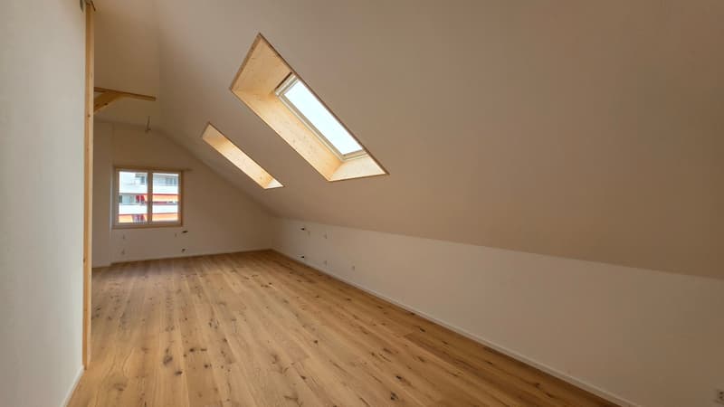 Charmante 2.5-Zimmer-Dachwohnung im Altbau an der Rosenstrasse, St. Margrethen (2)