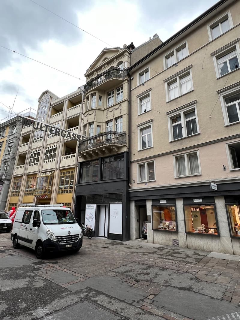 Laden- und Büroräumlichkeit (1)