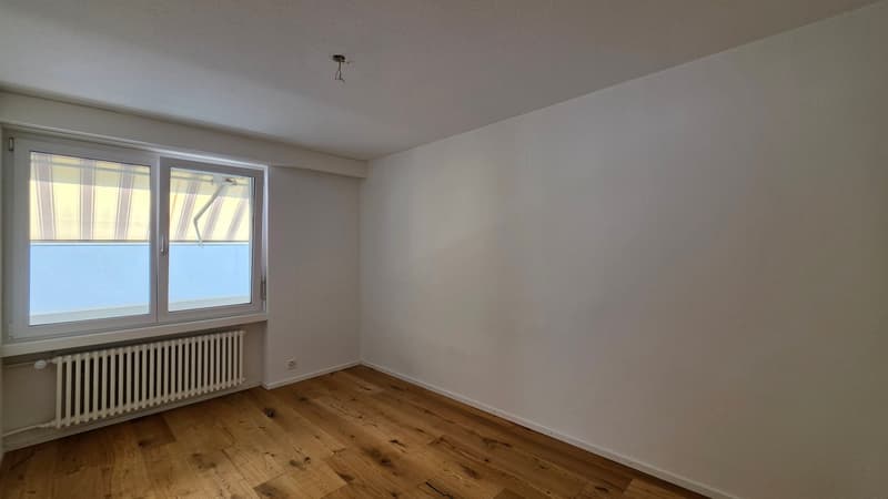 neuwertige 3.0-Zimmer-Wohnung im 3. OG (7)