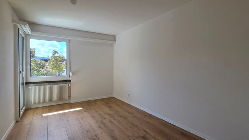2.0 Zimmer-Wohnung im 1. OG mitte mit Balkon (7)
