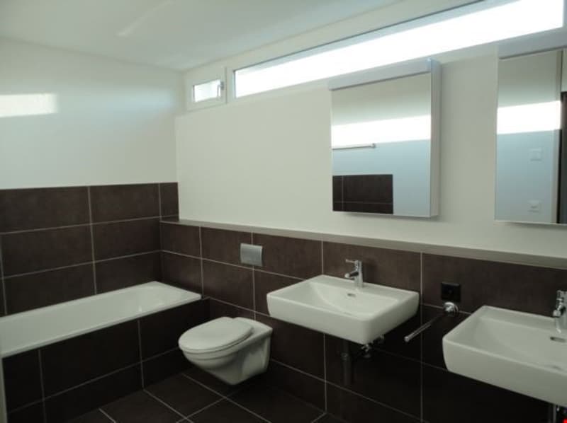 4.5 Zimmer-Wohnung im 1. OG mit 24m2 Balkon (7)