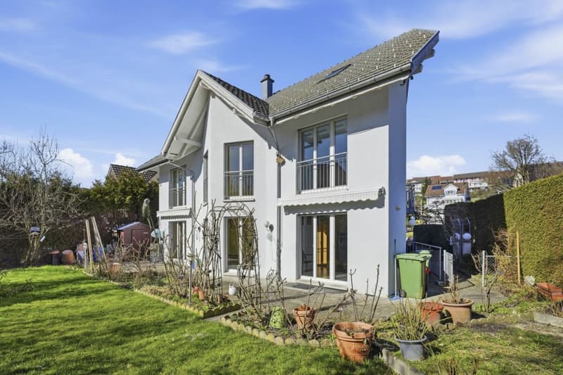 Vivere con comfort e spazio - casa familiare indipendente a Wittenbach (29)