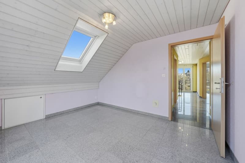 Vivere con comfort e spazio - casa familiare indipendente a Wittenbach (15)