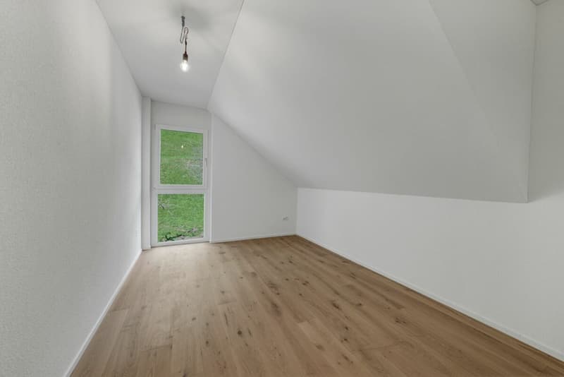 Modern semi-detached house in a green area with a view of Säntis - ready for occupancy (11)