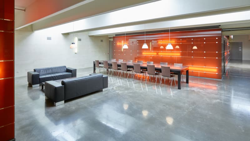 Office space on 370m2 - fully equipped and air-conditioned (9)