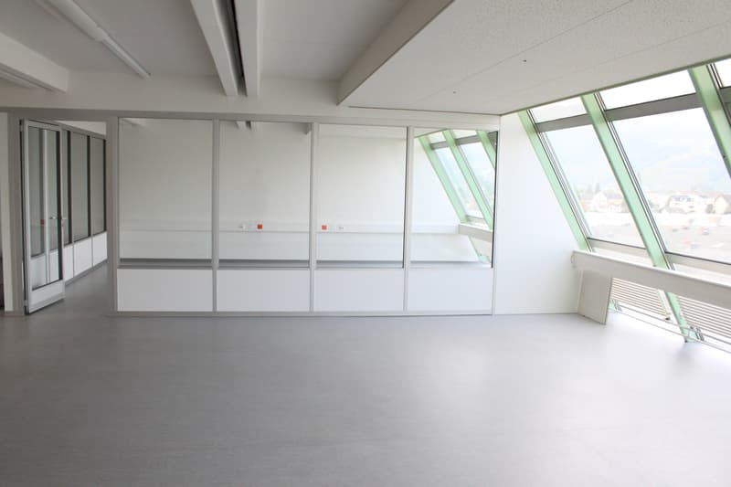 Office 155m2 with 3 rooms - beautiful view and with air conditioning (5)
