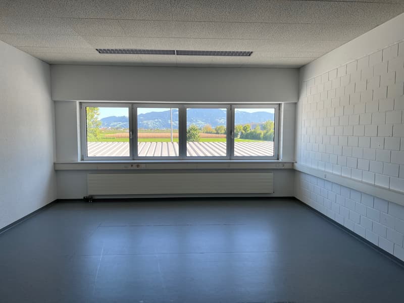 Büro 60m2 mit 2 separaten Räumen (1)