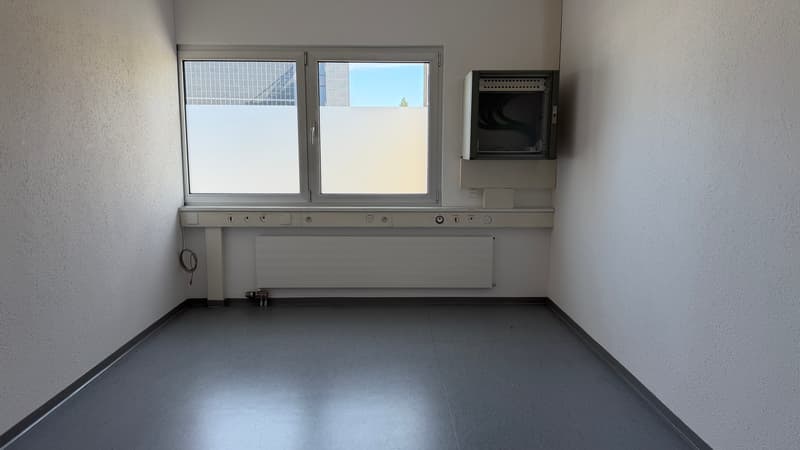 Büro 60m2 mit zwei separaten Räumen (6)