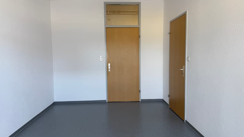 Büro 60m2 mit zwei separaten Räumen (7)