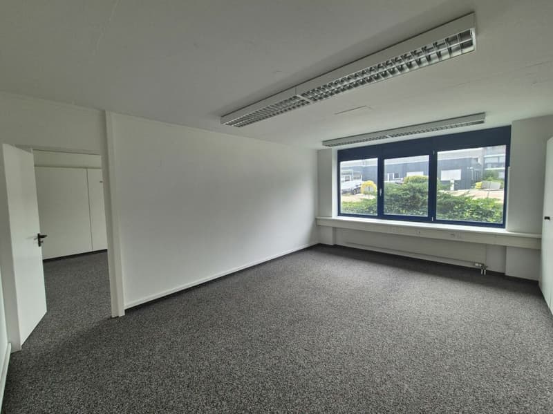 Büro EG, 38 m2