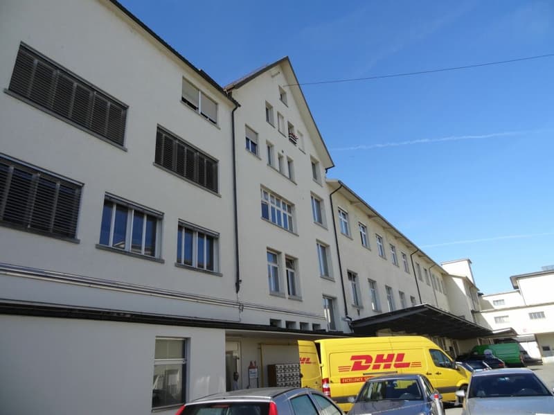 Einzel- Büro 24 m2, 2. OG (3)