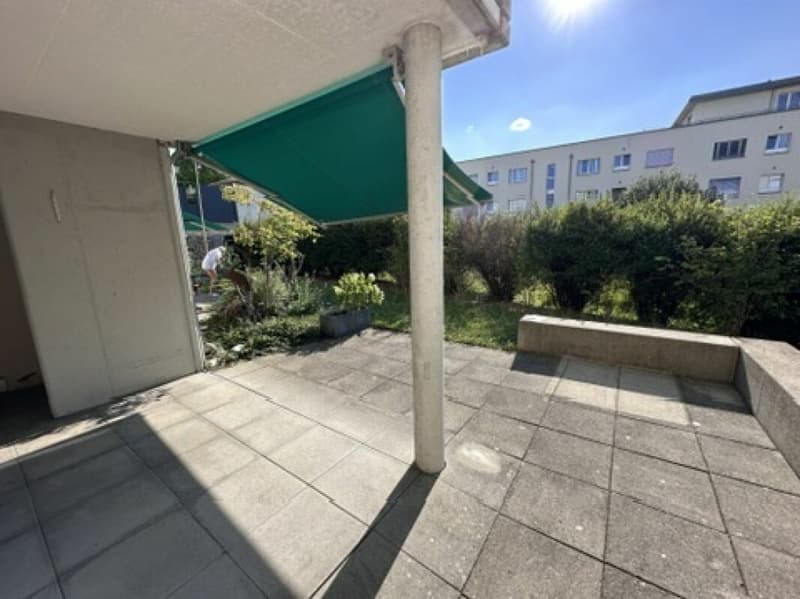 ZENTRAL MIT EINLADENDEM GARTEN (2)