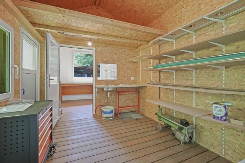 Idyllisches, zentral gelegenes Einfamilienhaus mit Gartenparadies und viel Umschwung (35)