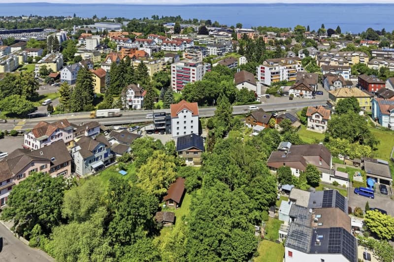 Idyllisches, zentral gelegenes Einfamilienhaus mit Gartenparadies und viel Umschwung (42)