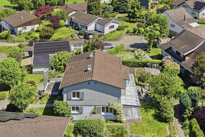 Charmantes Doppel-Einfamilienhaus mit Wintergarten und Garage an traumhafter Lage (45)