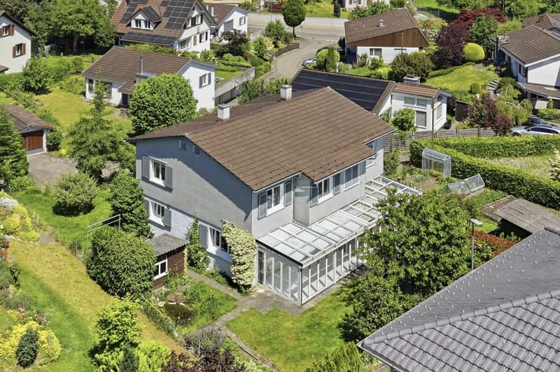 Charmantes Doppel-Einfamilienhaus mit Wintergarten und Garage an traumhafter Lage (39)